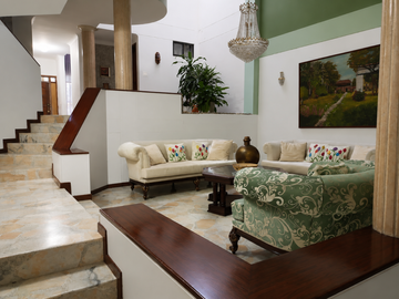 casa en venta en el ingenio ii. Cod V18165