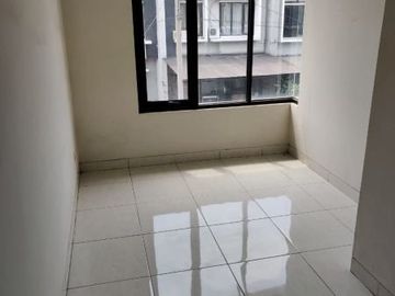 Rumah Galery West Cibeureum Andir Bandung