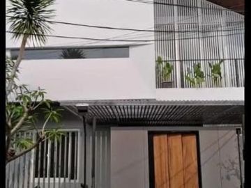 Hunian Mewah Terawat Wisma Mukti Row Jalan 2,5 Mobil