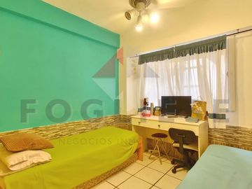 PH 4 Amb con 2 Patios en Versalles
