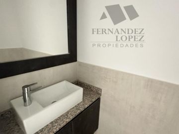 Semipiso en venta en Bernal Centro