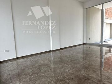Semipiso en venta en Bernal Centro