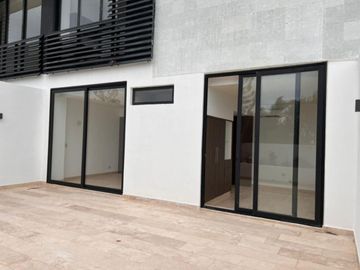 Condominio con alberca, area de asador, centro de negocios, concierge, venta Vil