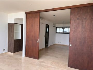 Condominio con alberca, area de asador, centro de negocios, concierge, venta Vil