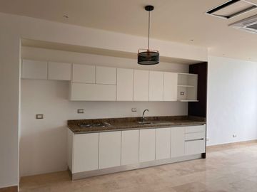 Condominio con alberca, area de asador, centro de negocios, concierge, venta Vil