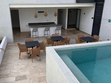 Condominio con alberca, area de asador, centro de negocios, concierge, venta Vil