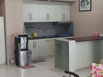 Jual Apartemen Puncak Bukit Golf PBG Surabaya Luas 104m2 FURNISHED MURAH