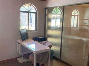 Arriendo Oficina Centro de Talca Cercano a Alameda Talca