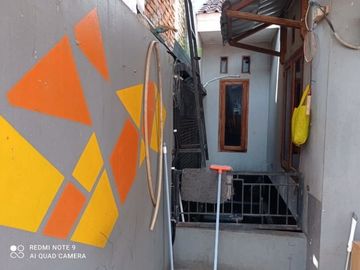 Rumah 1.5 lantai, semi furnished, hoek, mampang, pancoran mas, depok