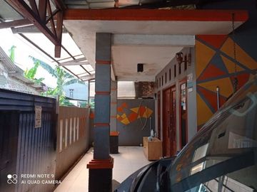 Rumah 1.5 lantai, semi furnished, hoek, mampang, pancoran mas, depok