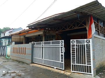 Rumah 1.5 lantai, semi furnished, hoek, mampang, pancoran mas, depok