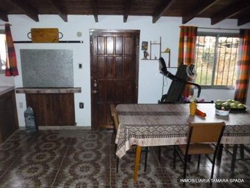 CASA INDEPENDIENTE ZONA PARQUE GOLF