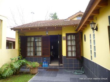 CASA INDEPENDIENTE ZONA PARQUE GOLF