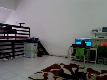 RUMAH 2 LANTAI DI KOMPLEK BUMI HARAPAN CIBIRU CILEUNYI MURAAH