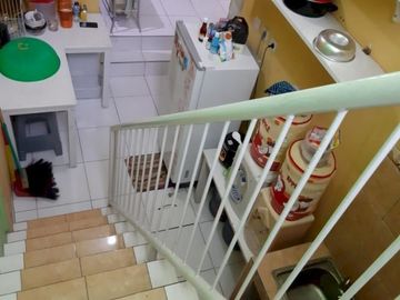 RUMAH 2 LANTAI DI KOMPLEK BUMI HARAPAN CIBIRU CILEUNYI MURAAH