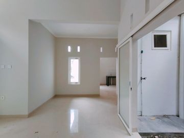 Rumah Cantik Lokasi Strategis Selatan Kampus UMY