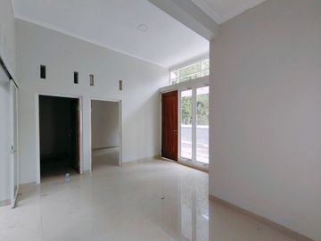 Rumah Cantik Lokasi Strategis Selatan Kampus UMY