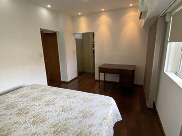 Venta casa 4 ambientes en Lomas del Mirador