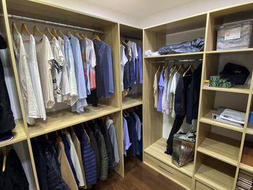 Venta casa 4 ambientes en Lomas del Mirador
