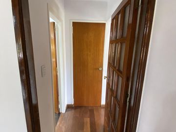 Venta casa 4 ambientes en Lomas del Mirador