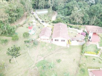 casa en venta en el carmen. Cod V16147