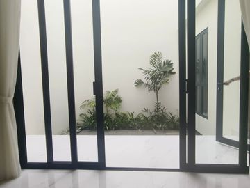 Rumah New Brand di Pondok Indah, Nyaman, aman dan Strategis