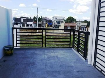 2 Storey Modern House with 3 Bedroom for SALE in Angeles City