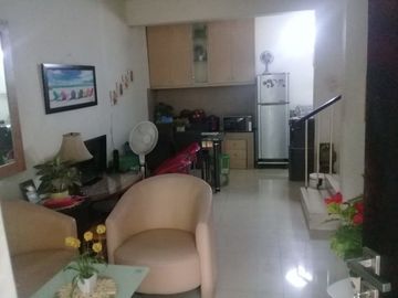 Rumah second 2 lt dkt tol Bintaro di Pd Ranji Tang Sel 1,4 M