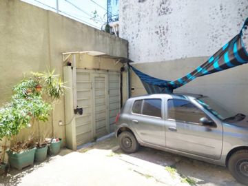 Casa en venta en Avellaneda Oeste