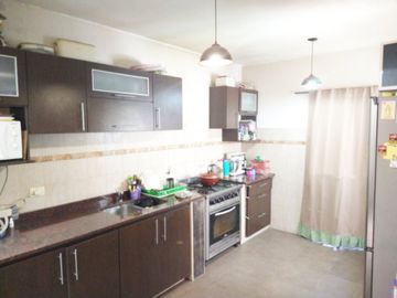 Casa en venta en Avellaneda Oeste