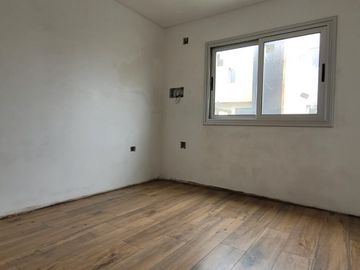 VENTA - CASA 4 HABITACIONES - BARRIO CERRADO TORTUGUITAS