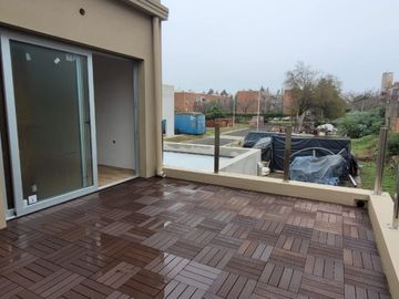 VENTA - CASA 4 HABITACIONES - BARRIO CERRADO TORTUGUITAS
