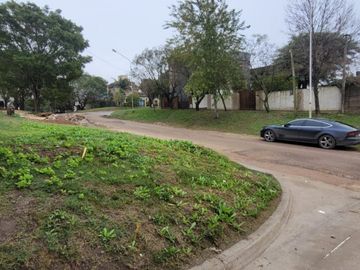 VENTA - CASA 4 HABITACIONES - BARRIO CERRADO TORTUGUITAS