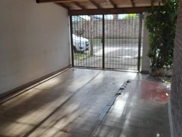 Casa en venta en Hurlingham