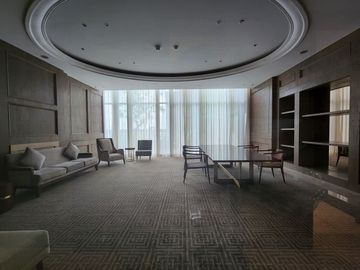 Dijual Apartemen District 8 @Senopati 3+1 BR (Size 228 Sqm) TERMURAH 14,5 MILIAR SEBELUM TERJUAL – CONTACT: 08777889----