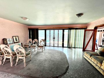 CASA EN VENTA, REVOLUCIÓN, GUADALAJARA
