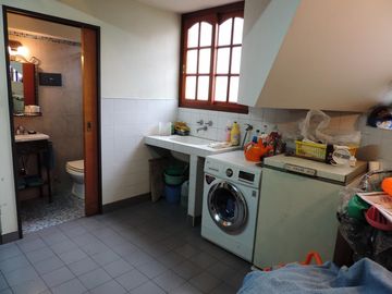 Excelente Casa de 5 Amb, Garage, Parque, Quincho