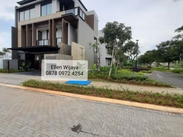 Rumah super premium siap huni Tipe 12 corner Kiyomi Zora bsd