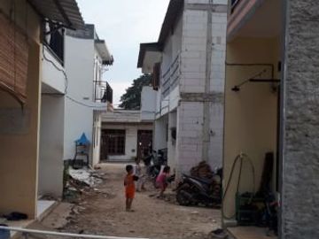 FOR SALE RUMAH LOKASI KAMP BELAKANG KAMAL KALIDERES JAKBAR