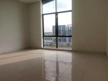 Disewakan Ruko Strategis Siap Pakai Di Summarecon Crown Gading