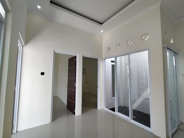 Rumah Siap Huni Type 42/70 Hanya 400jtan Di Perumahan Elit Jomboran