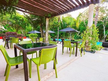 Condominio de lujo en Residencial con campo de golf, seguridad 24 hrs, acceso al