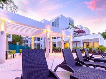 Condominio de lujo en Residencial con campo de golf, seguridad 24 hrs, acceso al
