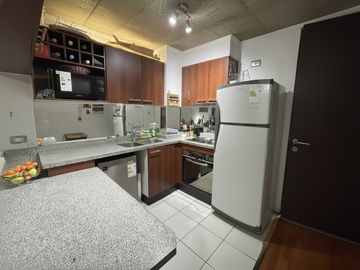 VENDO DEPARTAMENTO EN METRO VICENTE VALDES