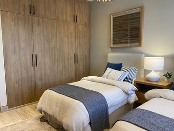 Penthouse con terraza de 25 m2, alberca familiar y alberca de adultos