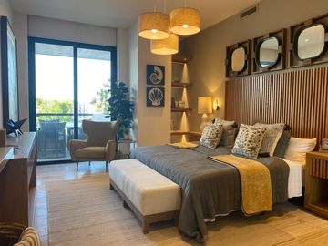 Penthouse con terraza de 25 m2, alberca familiar y alberca de adultos