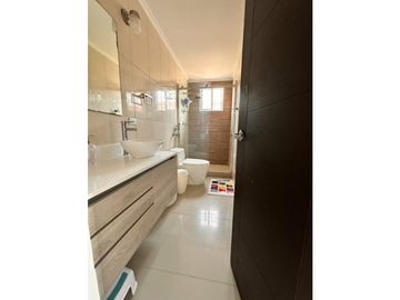 VENTA CASA EN ALTOS DEL BOSQUE - BARRIADA EL DORAL - PANELES SOLARES