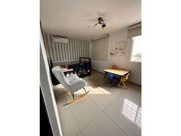 VENTA CASA EN ALTOS DEL BOSQUE - BARRIADA EL DORAL - PANELES SOLARES