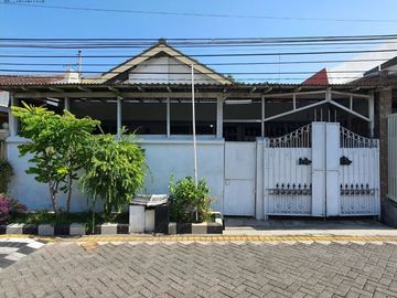 Rumah Mulyosari Tengah STRATEGIS LANGKA