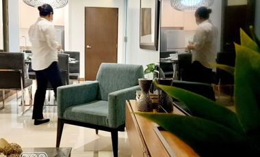 2 Bedroom w/ Parking For Sale in Valencia Hills Quezon City